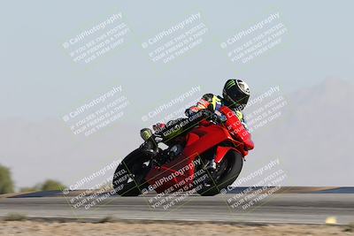 media/Dec-01-2025-Moto Forza (Mon) [[2daa91e15f]]/2-Intermediate Group/Session 2 Turn 9 Entry/